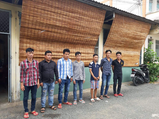 Vụ chém người trọng thương ở Mỹ Tho, 8 người bị tạm giữ Vu chem nguoi trong thuong o My Tho, 8 nguoi bi tam giu