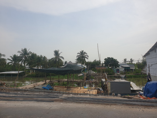 Kiên Giang: Thanh toán 100% vật tư, sau 01 năm cầu vẫn dở dang - Hình 2 Kien Giang: Thanh toan 100% vat tu, sau 01 nam cau van do dang-Hinh-2