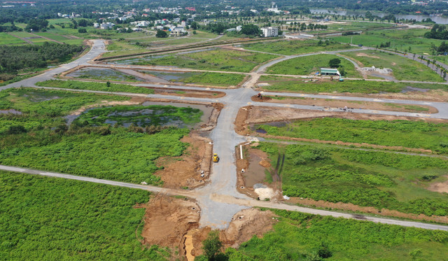 Cận cảnh siêu đô thị sinh thái lớn nhất Bình Dương sau 16 năm vẫn ì ạch - Hình 3 Can canh sieu do thi sinh thai lon nhat Binh Duong sau 16 nam van i ach-Hinh-3