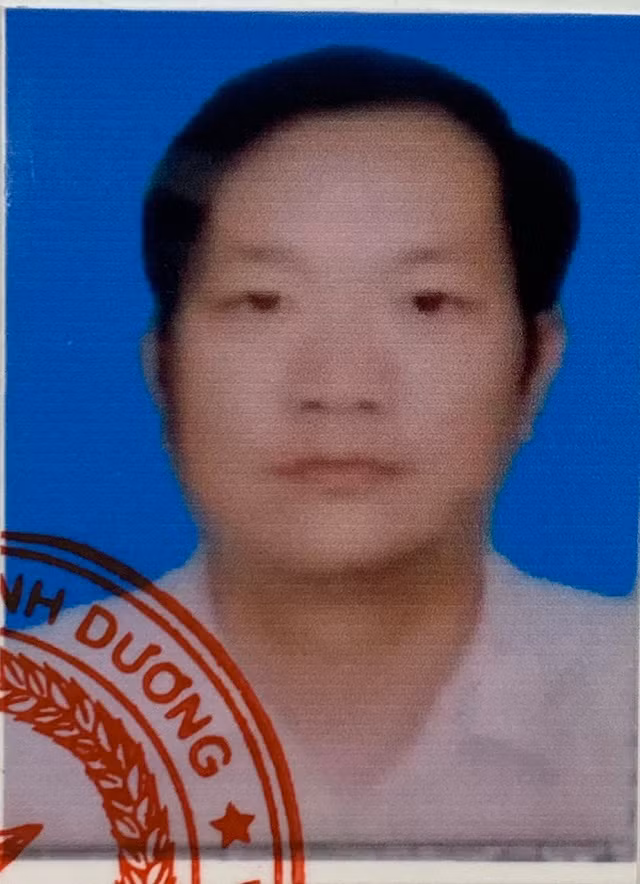 Cong an truy tim giam doc bi to chiem doat hon 6 ti dong qua dat coc dat