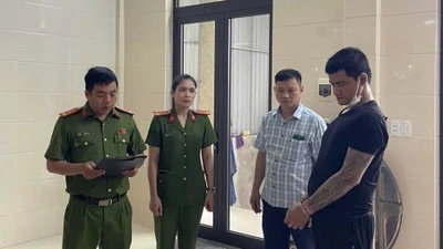 Phát hiện và bắt giữ đối tượng mua bán hơn 500 viên ma túy tổng hợp