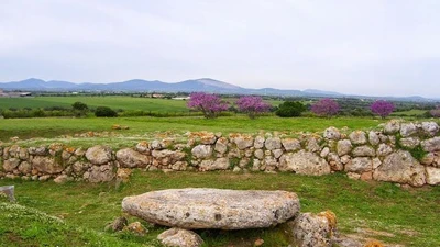 Công trình tiền sử độc nhất châu Âu: Monte d’Accoddi