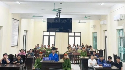 Kẻ dùng gậy đánh học sinh lớp 9 tử vong lĩnh 5 năm tù giam