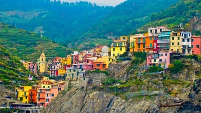 Vẻ đẹp hoang sơ của Cinque Terre và nỗ lực giữ gìn di sản