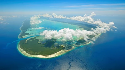 Khám phá hòn đảo san hô vòng lớn thứ hai thế giới 