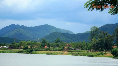 Khám phá sông Hương: Nét đẹp thiên nhiên và di sản văn hóa Huế