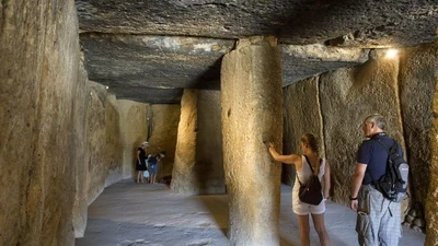 Khám phá mộ đá cổ Antequera, di sản thế giới UNESCO