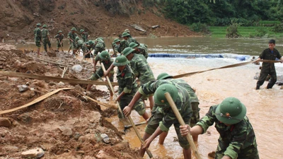 Quân đội Nhân dân Việt Nam trong thời bình, từ bảo vệ Tổ quốc đến cứu dân 