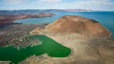 Khám phá hồ Turkana – hồ kiềm lớn nhất thế giới tại 'cái nôi của loài người'