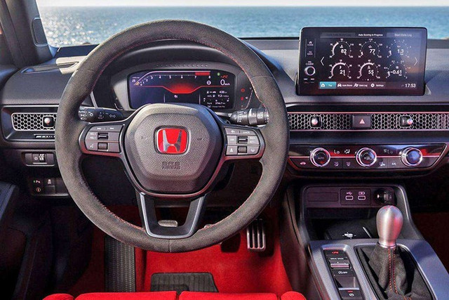 Honda Civic Type R là một trong những biểu tượng của làng xe thể thao phổ thông. 5-5430.jpg