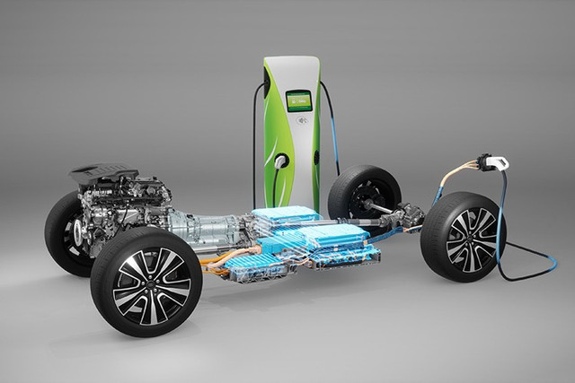 T&E ước tính một hộ gia đình sở hữu PHEV đang chi thừa khoảng 500 EUR/năm do tiêu hao nhiên liệu thực tế cao hơn quảng cáo. 2-9979.jpg