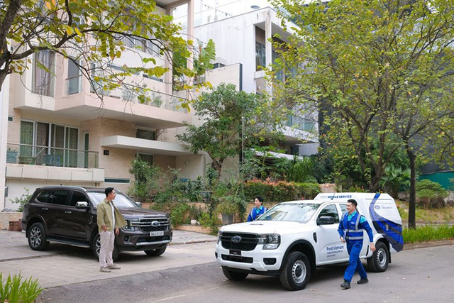 Với ứng dụng Ford, việc điều khiển và giám sát xe trở nên đơn giản và liền mạch, tạo ra trải nghiệm kết nối trọn vẹn giữa người dùng, công nghệ và chiếc xe. 4-4649.jpg