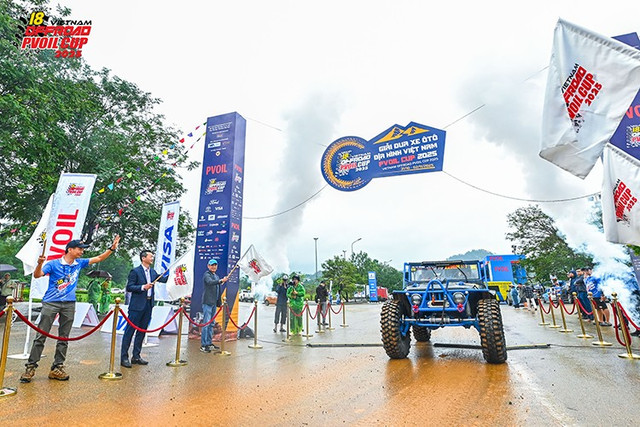 Tổng giá trị giải thưởng PVOIL Cup 2025 lên đến gần 600 triệu đồng. 6-5533.jpg