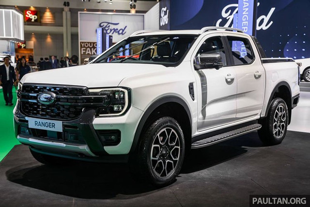 Nhiều khả năng đây là mẫu xe bán tải Ford Ranger Wildtrak V6 2025 mới - phiên bản mạnh mẽ hơn so với các bản Ranger hiện có tại Đông Nam Á. 2-3732.jpg