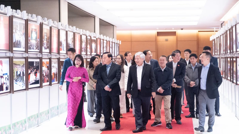 Tổng duyệt kỷ niệm 80 năm Ngày Tổng tuyển cử đầu tiên bầu Quốc hội Việt Nam