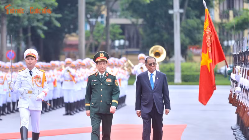 Đại tướng Phan Văn Giang hội đàm với Bộ trưởng Quốc phòng Malaysia