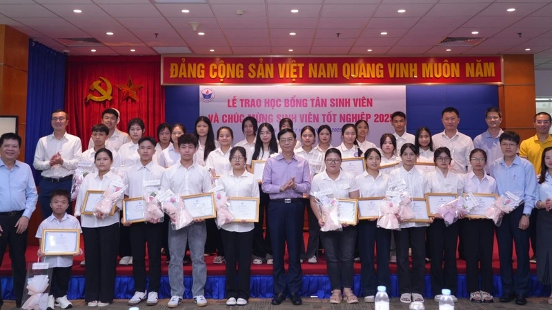 Quỹ học bổng Thắp Sáng Niềm Tin triển khai xét cấp học bổng năm 2026