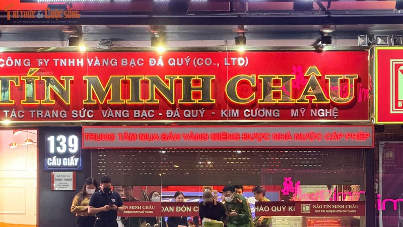 Bảo Tín Minh Châu thông tin gì việc công an xuất hiện tại 3 cửa hàng 