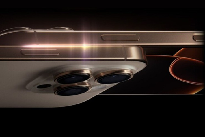 Tuy nhiên, vẫn cần lưu ý đây chỉ là những tin đồn ban đầu và thông tin chính thức từ Apple có thể thay đổi khi iPhone 18 Pro được ra mắt. Bạn có mong đợi hay dự đoán thiết kế hay tính năng nào cho dòng iPhone 18 vào năm sau không?