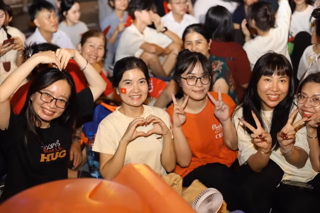 Truc tiep: Dieu binh dieu hanh ky niem 50 nam giai phong mien Nam, thong nhat dat nuoc-Hinh-41