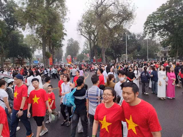 Truc tiep: Dieu binh dieu hanh ky niem 50 nam giai phong mien Nam, thong nhat dat nuoc-Hinh-33