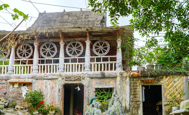 Cận cảnh ngôi nhà độc nhất vô nhị của “dị nhân” xứ Thanh - Hình 7 Can canh ngoi nha doc nhat vo nhi cua “di nhan” xu Thanh-Hinh-7