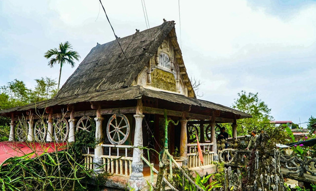 Cận cảnh ngôi nhà độc nhất vô nhị của “dị nhân” xứ Thanh - Hình 2 Can canh ngoi nha doc nhat vo nhi cua “di nhan” xu Thanh-Hinh-2