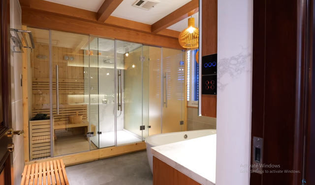 Bên trong biệt thự toàn gốm sứ của đại gia Hà Nội - Hình 15 Ben trong biet thu toan gom su cua dai gia Ha Noi-Hinh-15