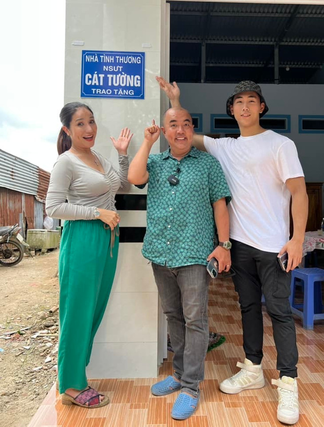 MC Cat Tuong giau co nao?-Hinh-10