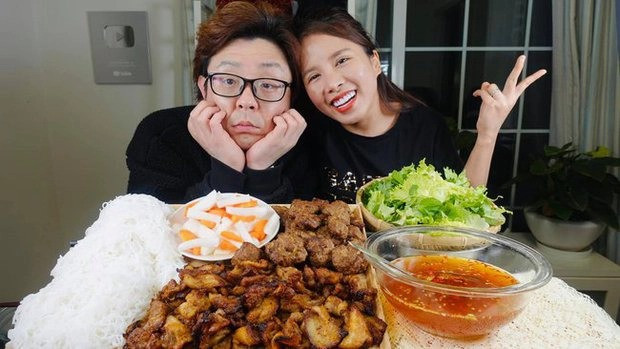 Bà Nhân Vlog giàu có như thế nào? - Hình 2 Ba Nhan Vlog giau co nhu the nao?-Hinh-2