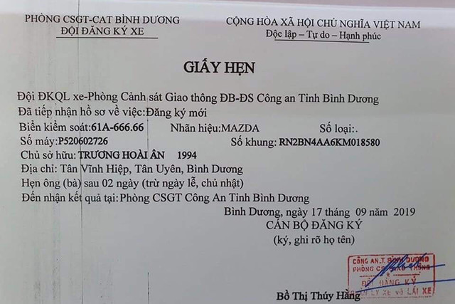Chủ xe Mazda3 bốc trúng biển số cực đẹp ngũ quý 6 - Hình 4 Chu xe Mazda3 boc trung bien so cuc dep ngu quy 6-Hinh-4