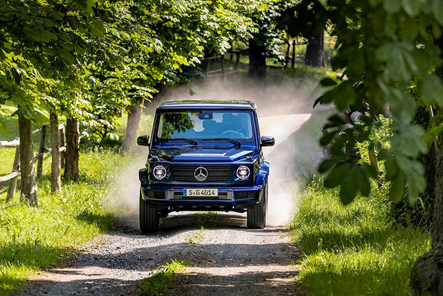Khi nhắc đến một dòng xe SUV mang tính biểu tượng trên thế giới thì người Nhật có Toyota Land Cruiser, người Mỹ có Jeep, người Anh có Land Rover Defender còn người Đức có xe SUV Mercedes-Benz G-Class. Đã 40 năm kể từ khi chiếc G-Class 460-Series lăn bánh ra khỏi nhà máy, và 2019 cũng là năm đánh dấu 20 năm kể từ khi dòng G55 AMG ra đời.