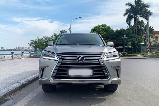 Can canh Lexus LX570 dung chan nhung ban van hon 7 ty-Hinh-3