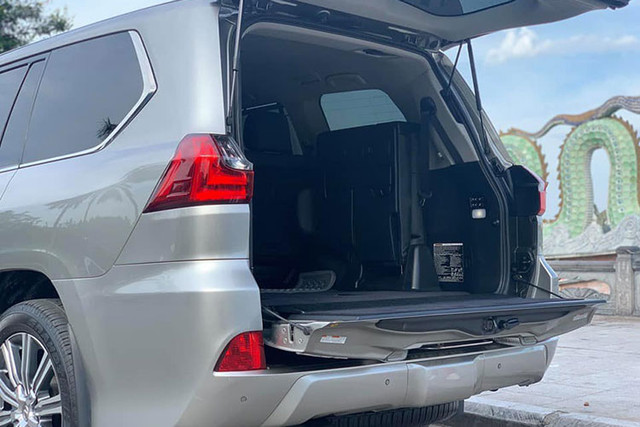 Can canh Lexus LX570 dung chan nhung ban van hon 7 ty-Hinh-9