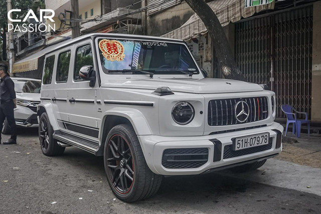 Ngắm dàn siêu xe hơn 90 tỷ tại đám cưới con gái đại gia Minh Nhựa - Hình 6 Ngam dan sieu xe hon 90 ty tai dam cuoi con gai dai gia Minh Nhua-Hinh-6