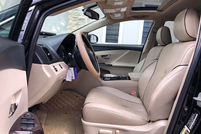 Xe sang Toyota Venza chi hon 600 trieu dongi tai Binh Duong-Hinh-7