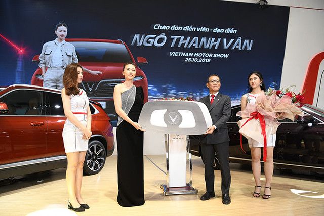 Ngô Thanh Vân chính thức sở hữu Vinfast Lux SA 2.0 giá gần 2 tỷ - Hình 2 Ngo Thanh Van chinh thuc so huu Vinfast Lux SA 2.0 gia gan 2 ty-Hinh-2