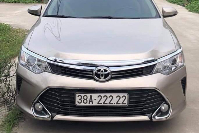 Mua xe Toyota Camry cũ, "trúng" biển ngũ quý 2 tại Hà Tĩnh Mua xe Toyota Camry cu,