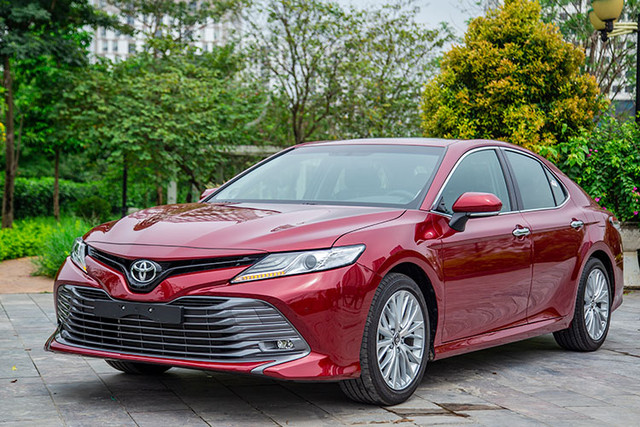 Toyota Camry 2019 tại VN dùng động cơ, hộp số cũ? Toyota Camry 2019 tai VN dung dong co, hop so cu?