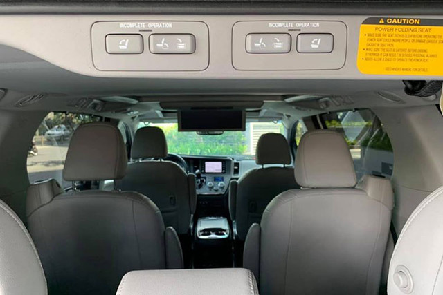 Toyota Sienna đã qua sử dụng giá 4,3 tỷ ở Sài Gòn - Hình 9 Toyota Sienna da qua su dung gia 4,3 ty o Sai Gon-Hinh-9