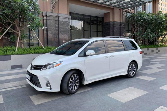 Toyota Sienna đã qua sử dụng giá 4,3 tỷ ở Sài Gòn - Hình 11 Toyota Sienna da qua su dung gia 4,3 ty o Sai Gon-Hinh-11