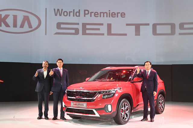 Cận cảnh Kia Seltos mới chỉ từ 333 triệu đồng, đối thủ đáng gờm của HR-V, Kona Can canh Kia Seltos moi chi tu 333 trieu dong, doi thu dang gom cua HR-V, Kona