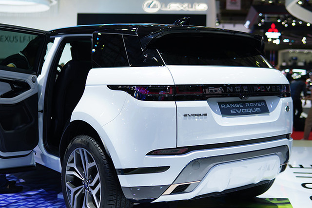 Những thay đổi đáng chú ý của Range Rover Evoque 2019 giá từ 3,53 tỷ tại Việt Nam - Hình 3 Nhung thay doi dang chu y cua Range Rover Evoque 2019 gia tu 3,53 ty tai Viet Nam-Hinh-3