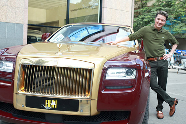 Đàm Vĩnh Hưng tậu xe hạng sang Toyota Alphard bạc tỷ - Hình 8 Dam Vinh Hung tau xe hang sang Toyota Alphard bac ty-Hinh-8