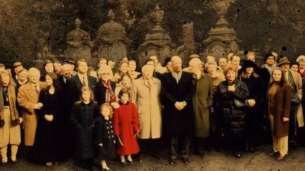 Gia toc Rothschild so huu khoi tai san lon nhat hanh tinh-Hinh-5