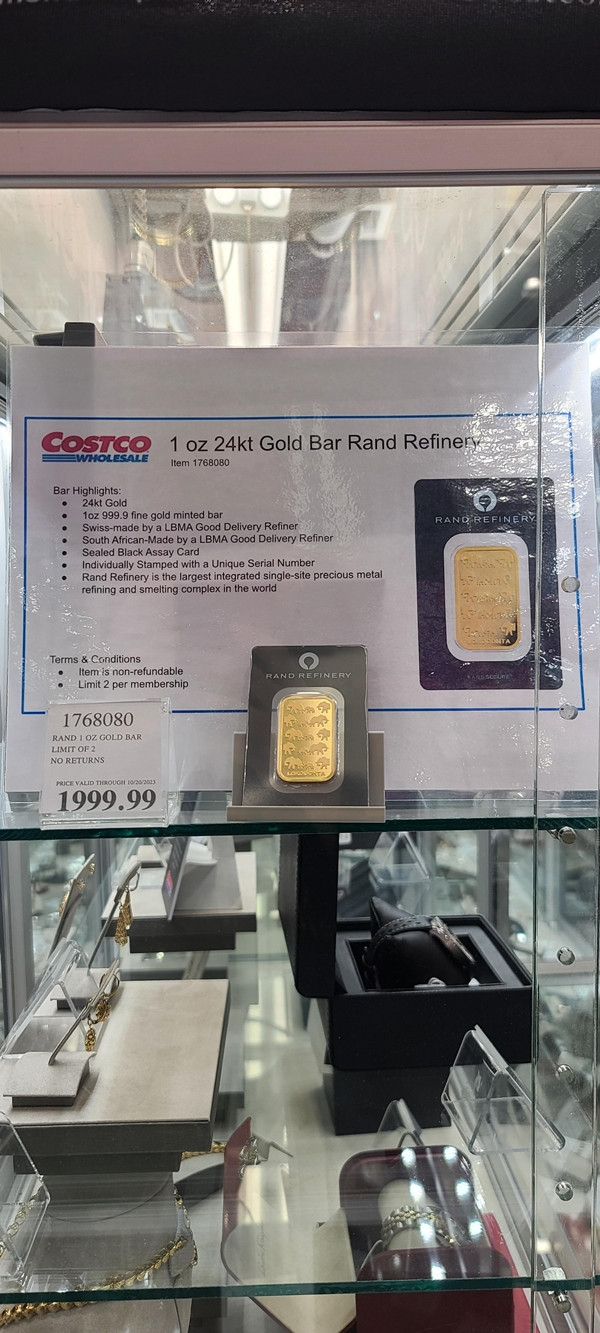 Cận cảnh siêu thị bán toàn vàng miếng - Hình 9 Can canh sieu thi ban toan vang mieng-Hinh-9