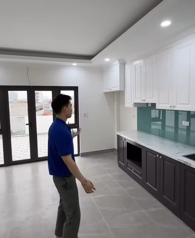 TikToker hai huoc Tun Pham giau ra sao-Hinh-8