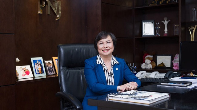 Con đường trở thành người buôn vàng số 1 Việt Nam của bà Ngọc Dung - Hình 10 Con duong tro thanh nguoi buon vang so 1 Viet Nam cua ba Ngoc Dung-Hinh-10