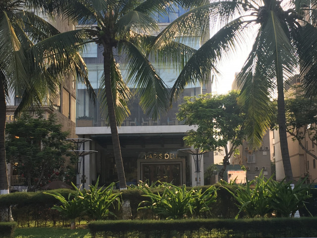 Xả thải ô nhiễm, khách sạn Paris Deli Đà Nẵng bị xử gần 300 triệu Xa thai o nhiem, khach san Paris Deli Da Nang bi xu gan 300 trieu