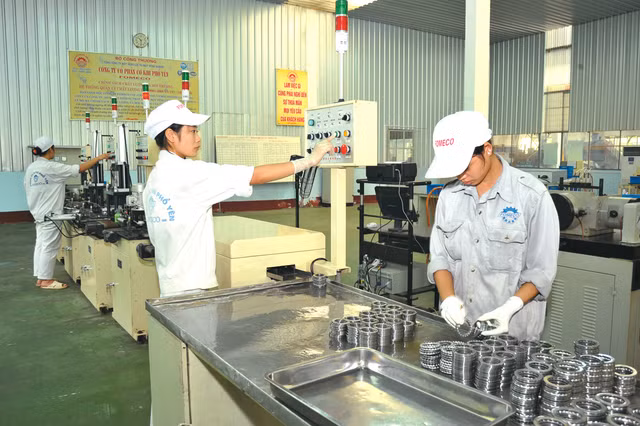 Co khi Pho Yen du kien tra co tuc ty le 200%